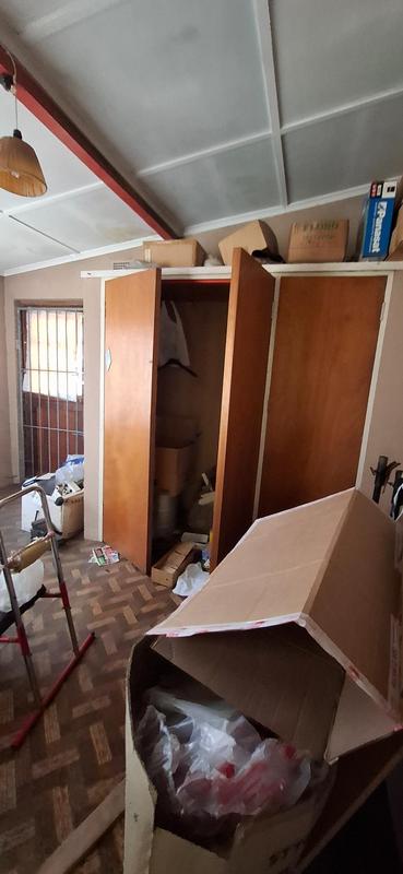 3 Bedroom Property for Sale in Goodwood Central Western Cape